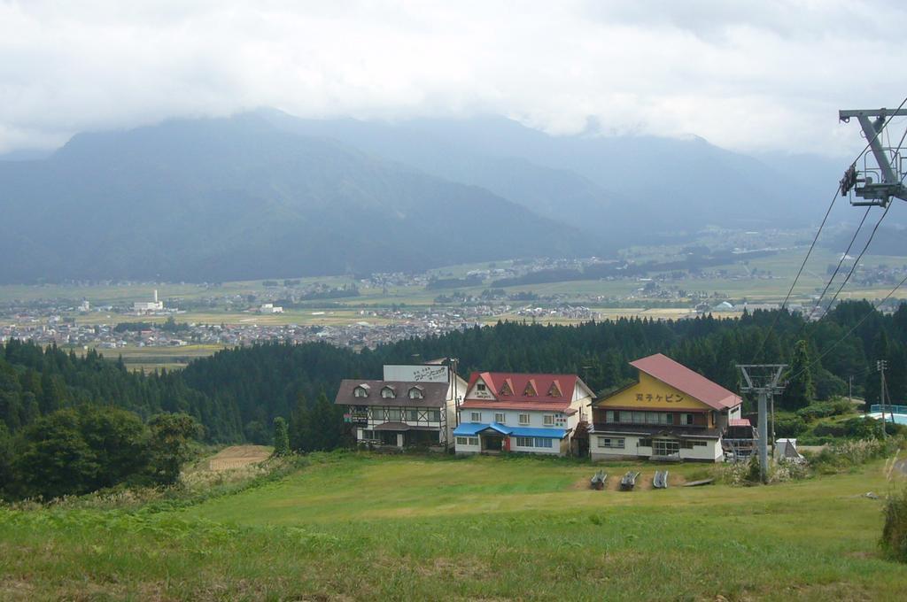 Futago Cabin Hotel Minamiuonuma Exterior foto